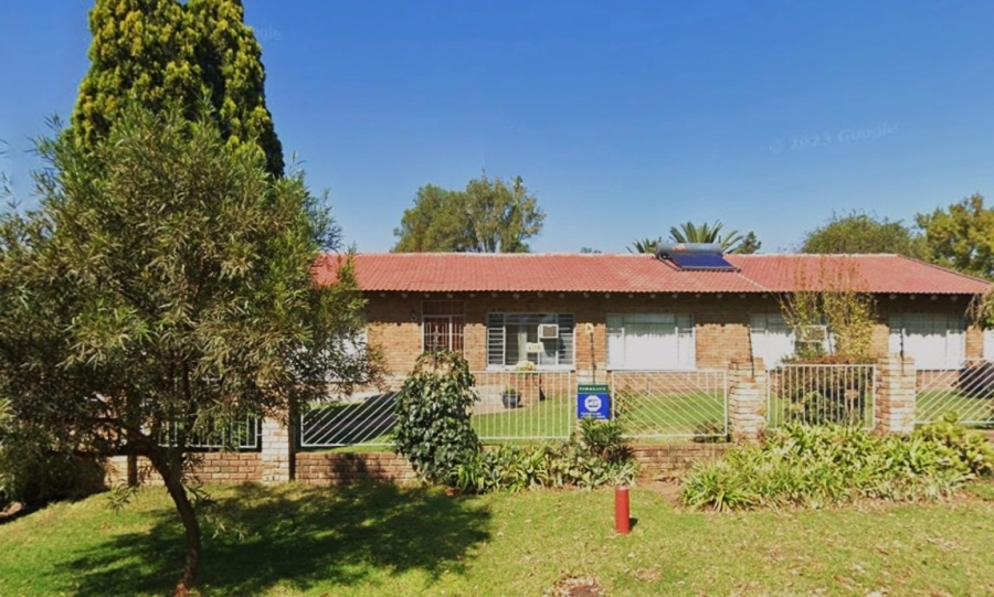 4 Bedroom Property for Sale in Vaalpark Free State